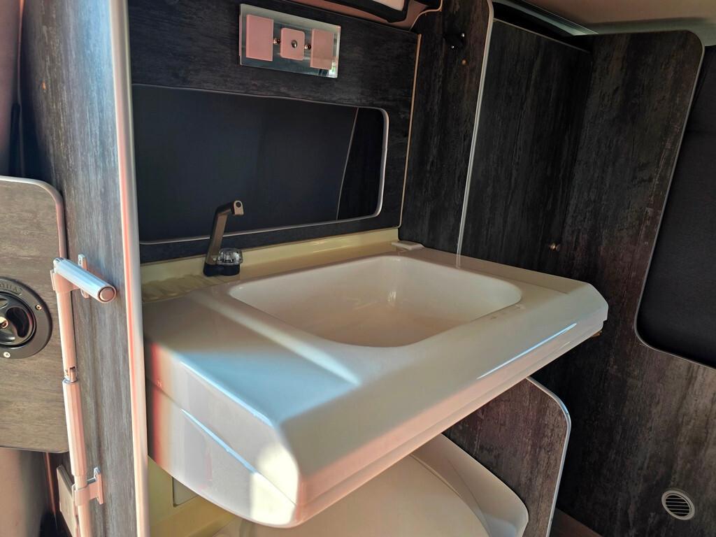 Ford TRANSIT CUSTOM 2.0 ECOBLUE HYBRID 170CV SOLARIA AUTOCARAVAN 4 POSTI LETTO CON BAGNO COMPLETO!