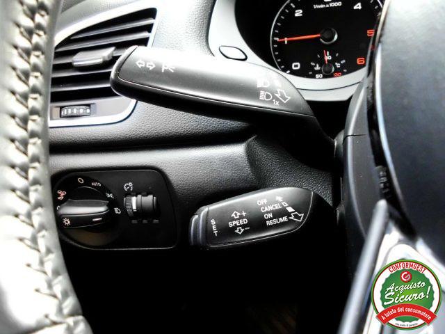 AUDI Q3 2.0 TDI 120 CV Sport