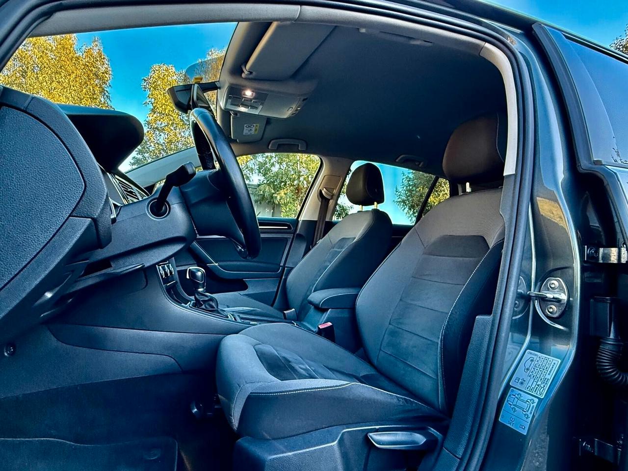 VOLKSWAGEN GOLF 1.6 TDI 115 CV DSG SPORT R LINE