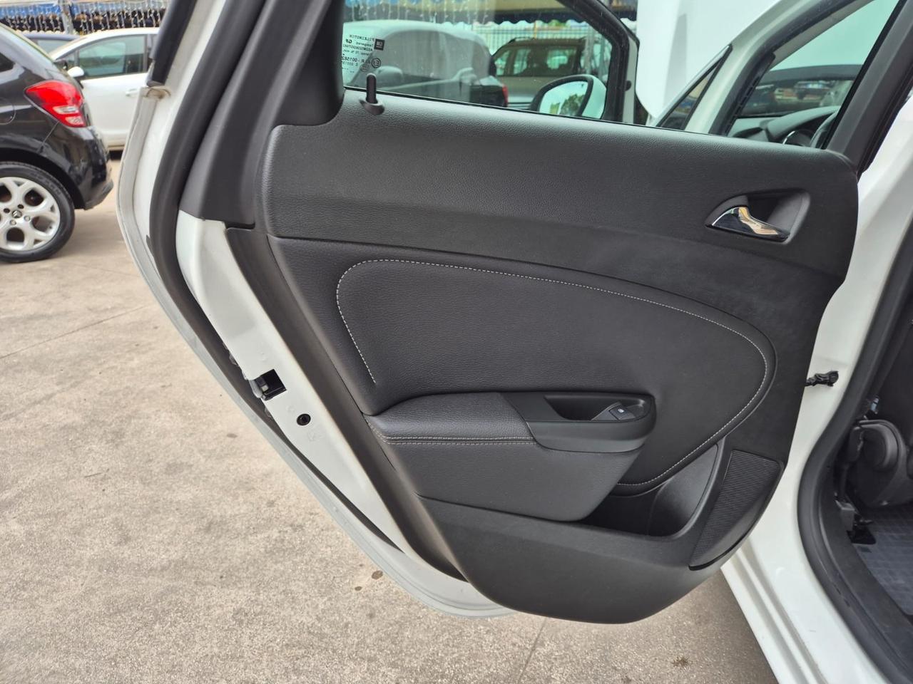 Opel Astra 1.7 CDTI 110CV Sports Tourer Cosmo