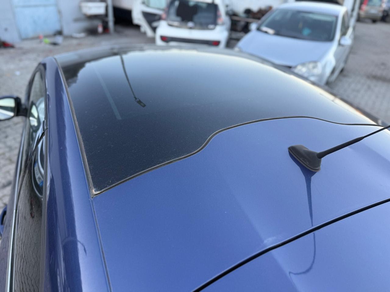 Peugeot 208 1.4 HDi 68 CV 3 porte Allure