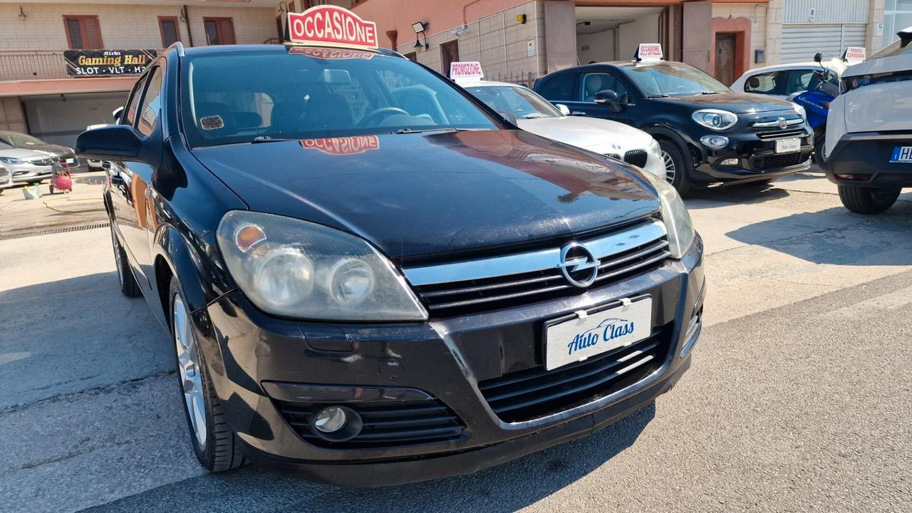 Opel Astra 1.7 CDTI 101CV 5 porte Club