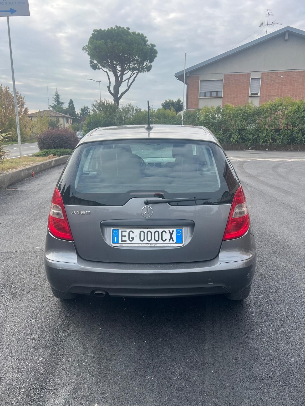 Mercedes-benz A 160 BlueEFFICIENCY Elegance