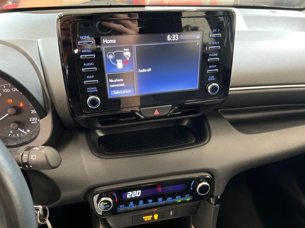 Toyota Yaris 1.5 hybrid Active