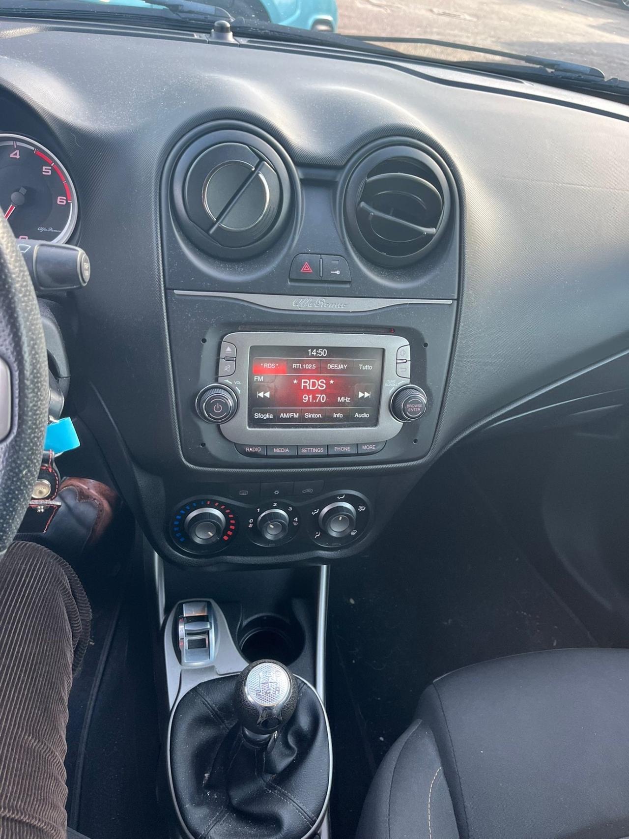 Alfa Romeo MiTo 1.3 JTDm 85 CV NEOPATENTATI