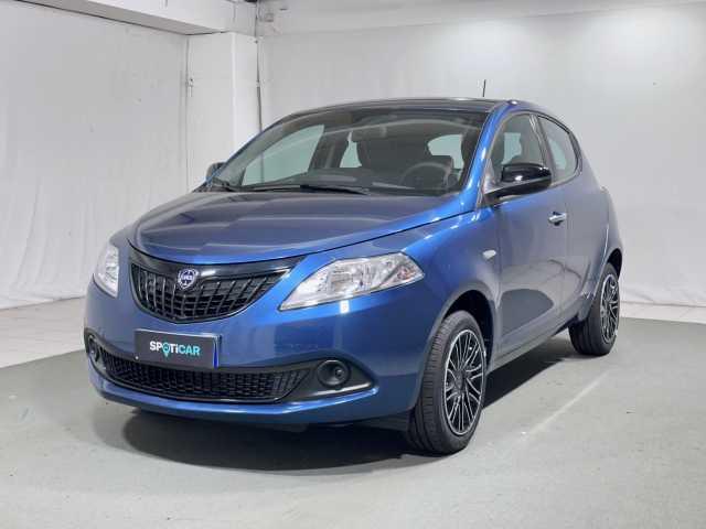 Lancia Ypsilon 1.0 FireFly 5 porte S&S Hybrid Gold KM ZERO