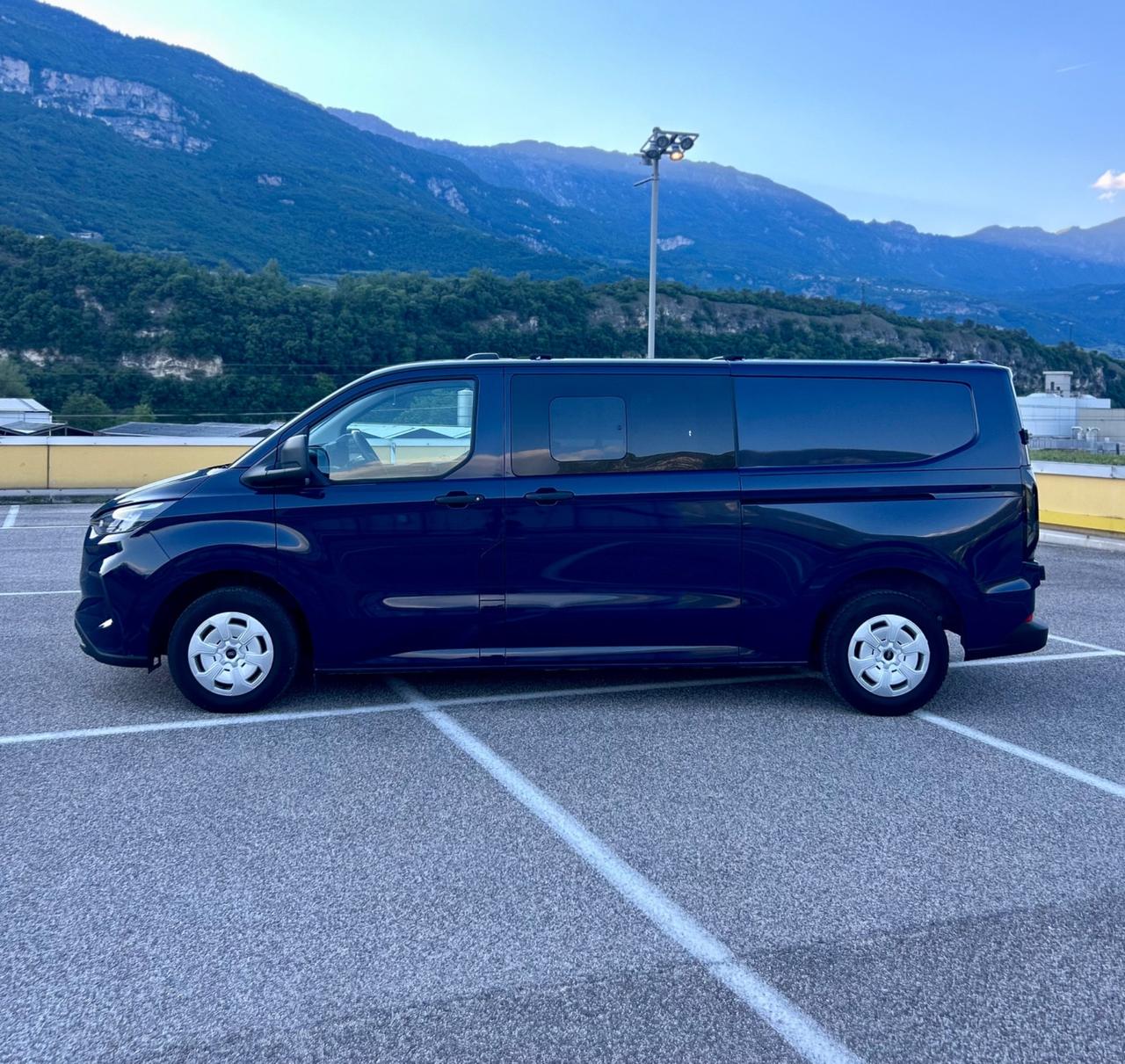 Ford Transit Custom 320 Trend EcoBlue 2025 DC