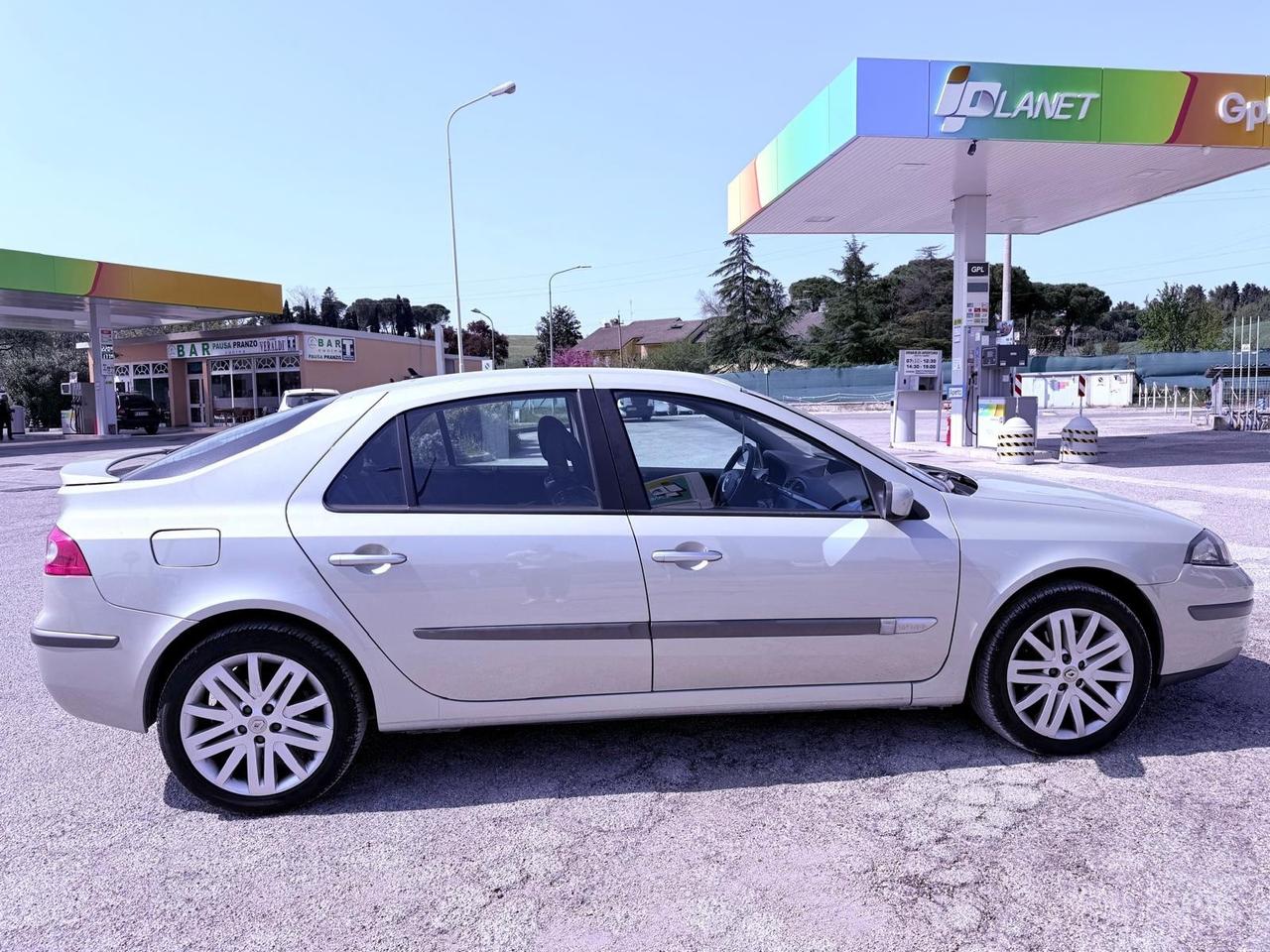 Renault Laguna 1.9 dCi Initiale