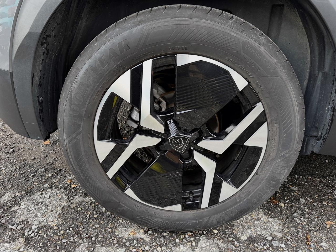 Peugeot 2008 Allure + Camera Pack PREZZO VERO