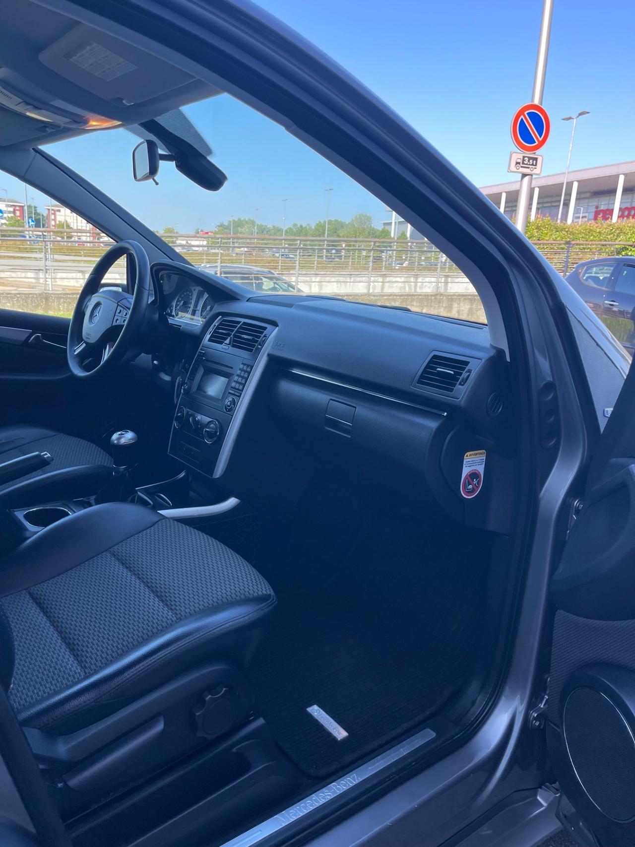 Mercedes-benz B 180 B 180 BlueEFFICIENCY Chrome