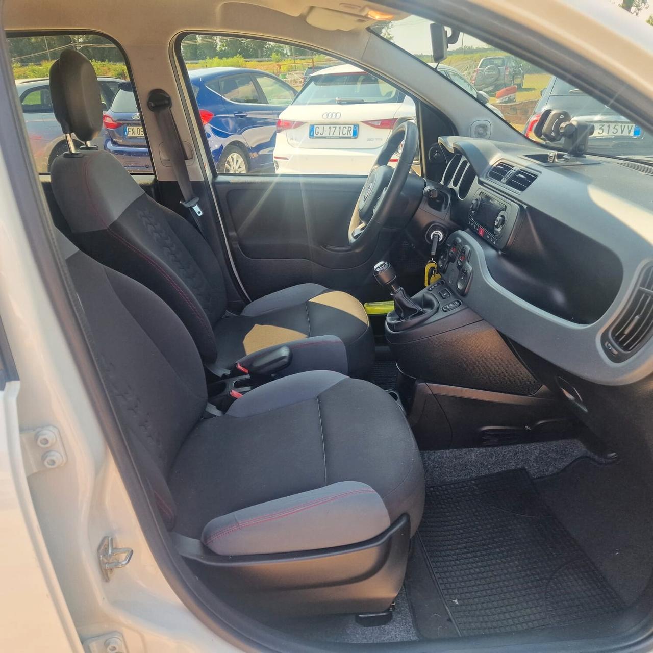 Fiat Panda 1.3 MJT 95 CV S&S 4x4 eld BLOCCO DEL DIFFERENZIALE DI SERIE