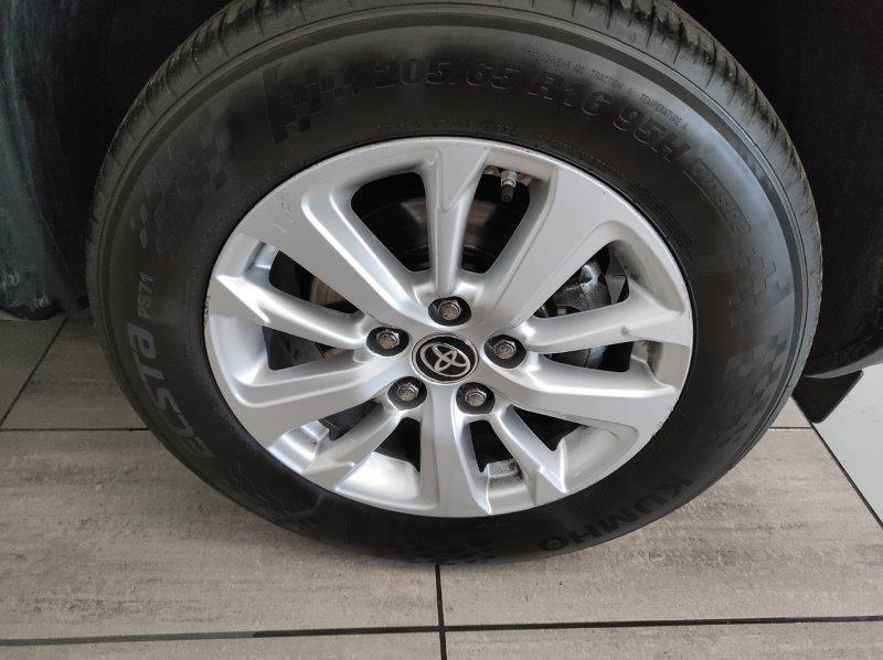 TOYOTA Yaris Cross - Yaris Cross 1.5 Hybrid 5p. E-CVT AWD-i Business