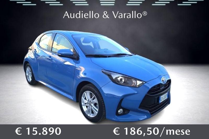 Toyota Yaris 1.5 Hybrid 5 porte Active + NAVIGATORE