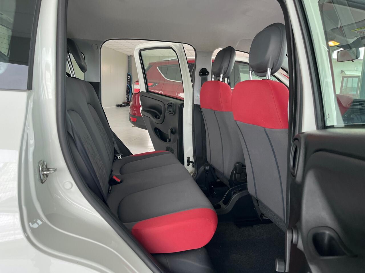 Fiat Panda 1.2 Easy BENZINA POCHI KM