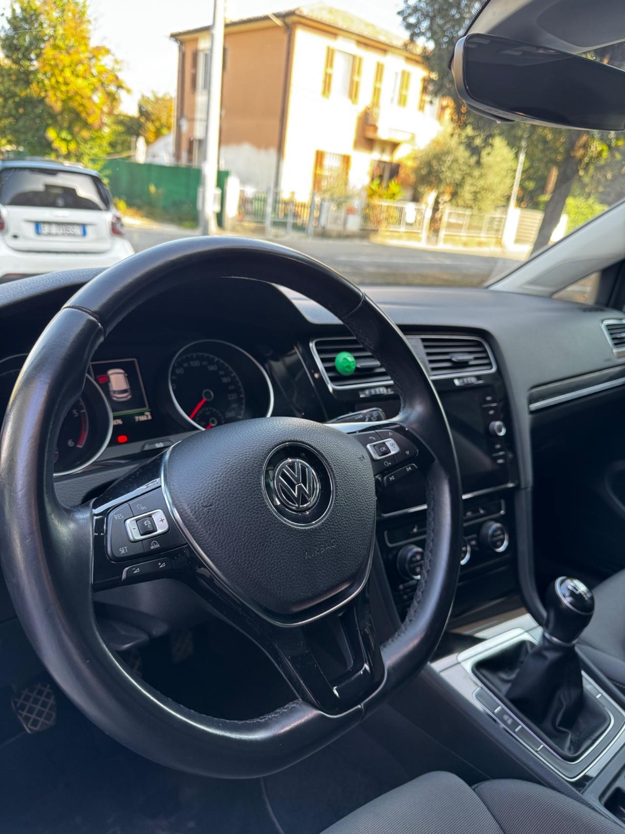 Volkswagen Golf 2.0 TDI 5p. Executive BlueMotion Technology