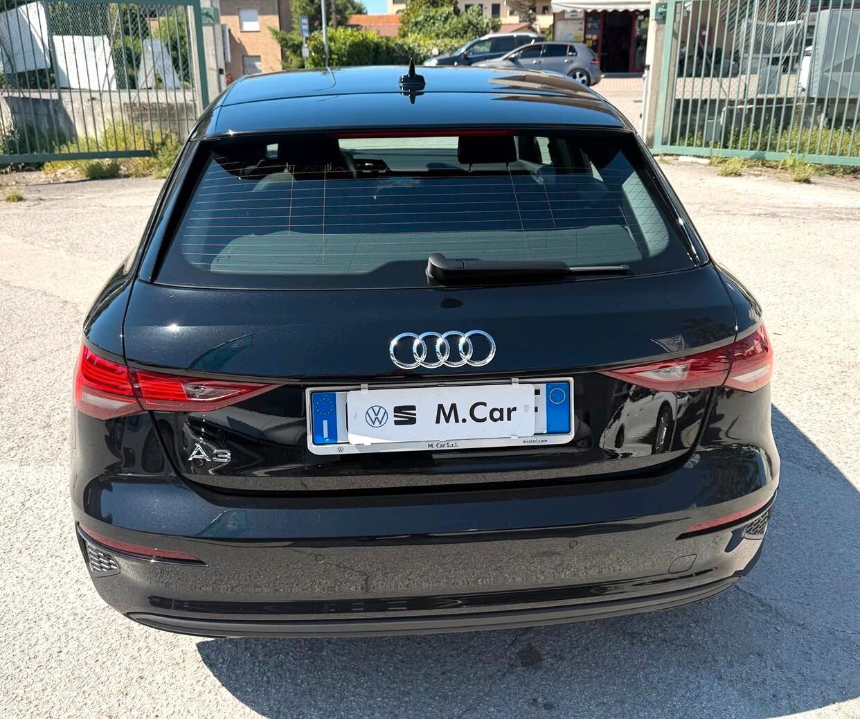 Audi A3 SPB 30 g-tron S tronic Business Advanced