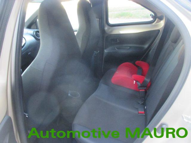 TOYOTA Aygo X 1.0 VVT-i 72 CV 5 porte Lounge S-CVT