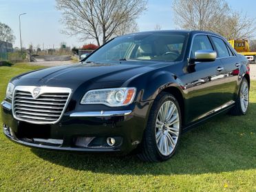 Lancia Thema 3.0 V6 Multijet II 239 CV Executive