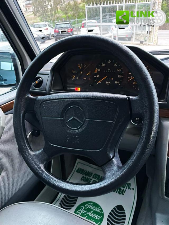 MERCEDES-BENZ G 300 Station Wagon (W463)