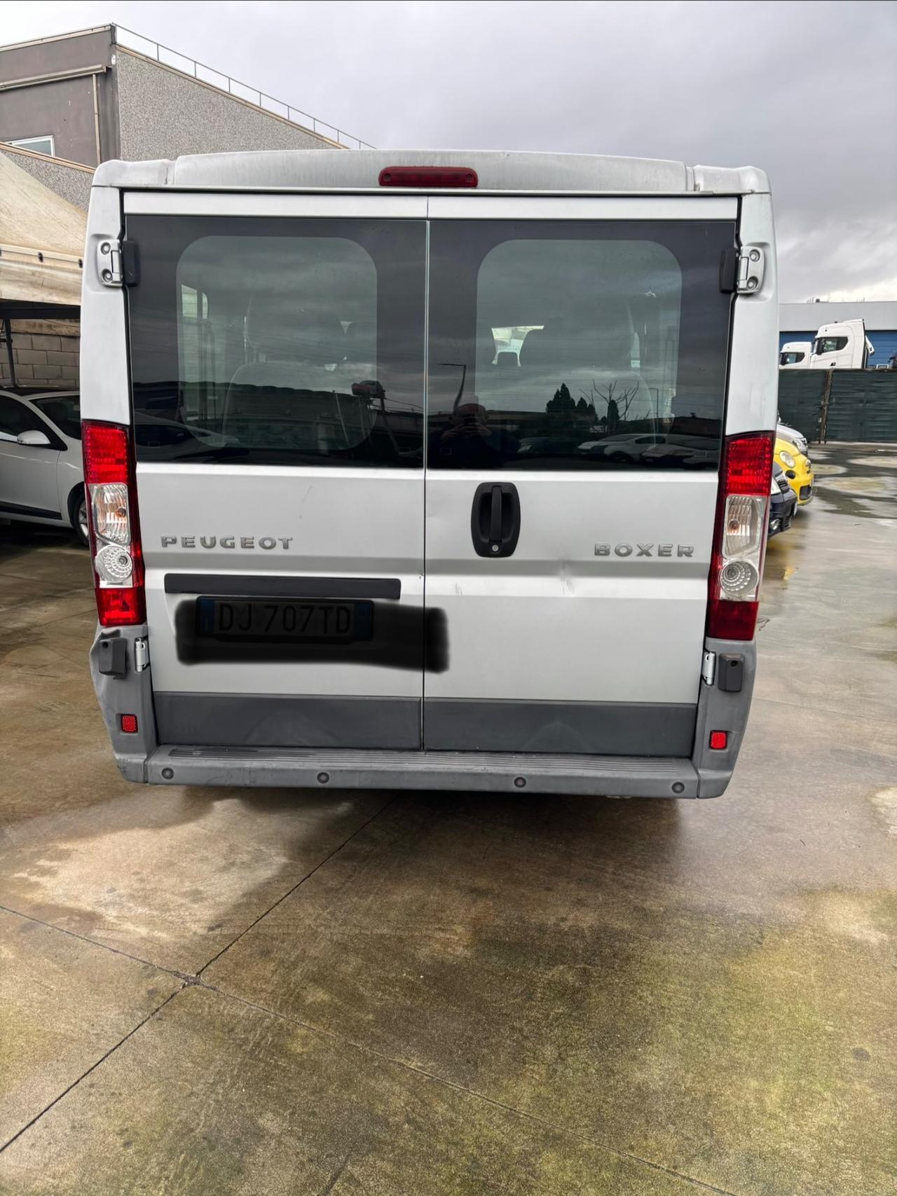 Peugeot Boxer 333 2.2 HDi/120CV PM-TM Furgone Vetrato 9 POSTI