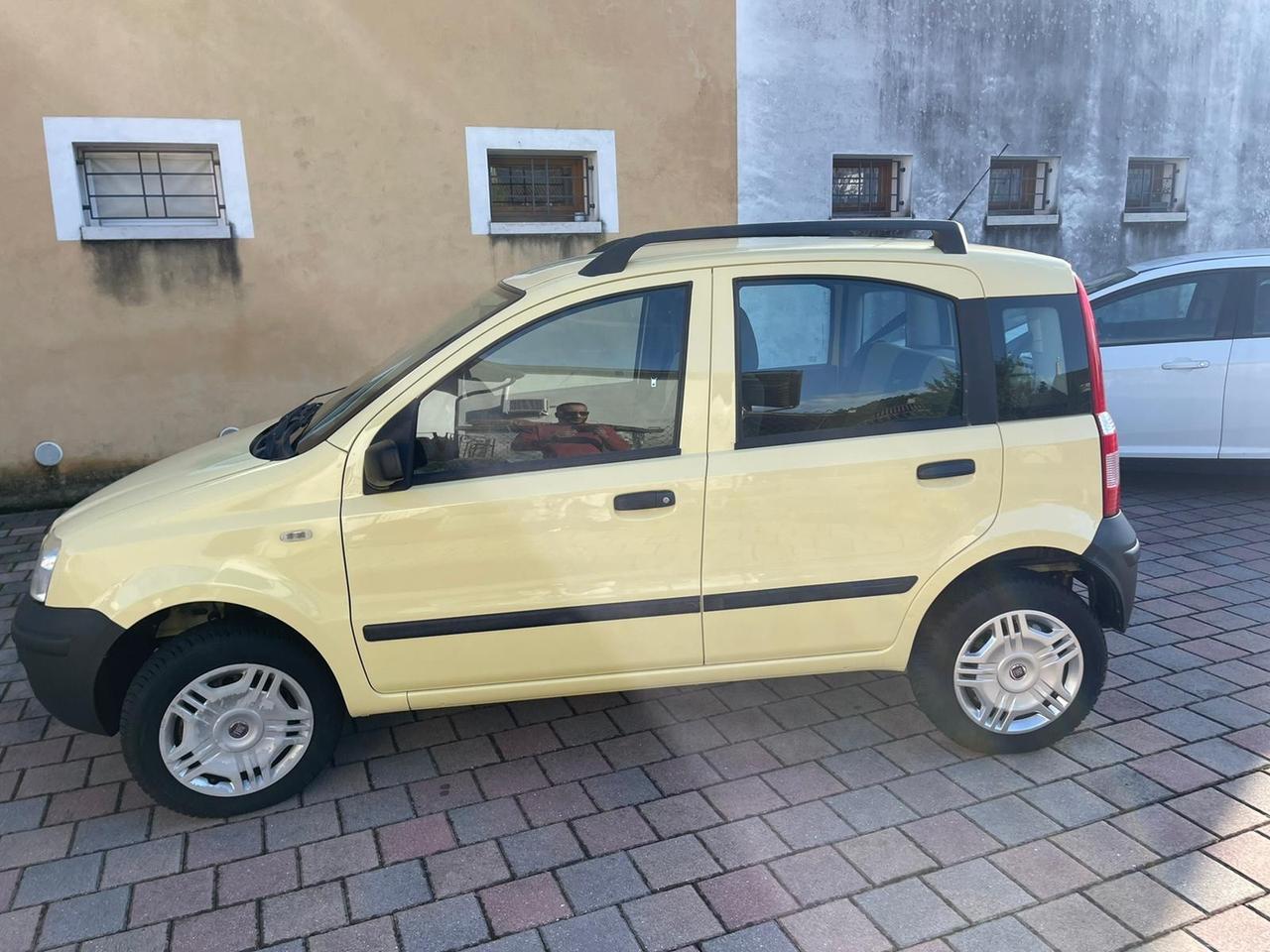 Fiat Panda 1.2 Dynamic Natural Power ok neopatentati