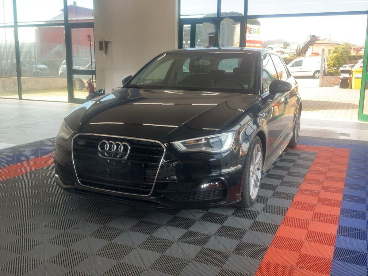 Audi A3 SPB 1.6 TDI Admired S-Line