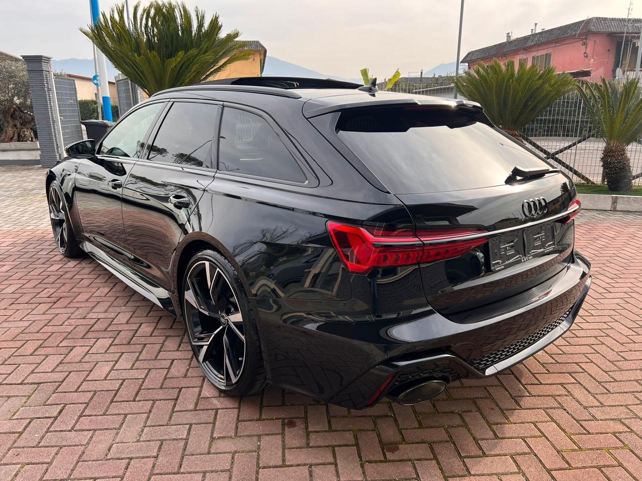 Audi A6 RS 6 Avant 4.0 TFSI V8 quattro tiptronic Performance