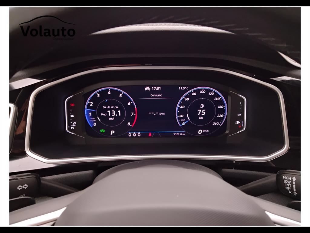 VOLKSWAGEN T-Roc 2022 - T-Roc 1.5 tsi R-Line dsg