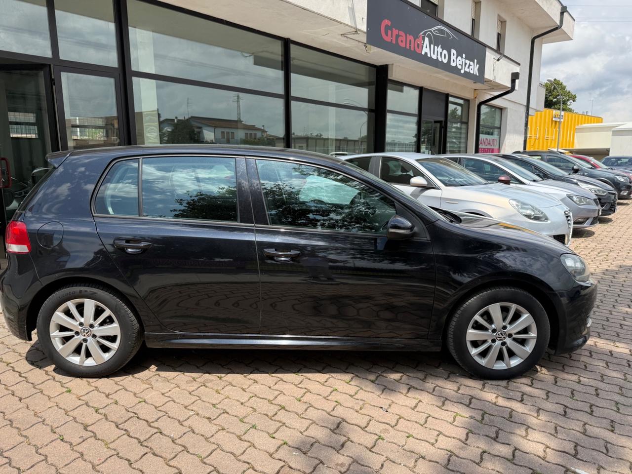Volkswagen Golf 1.6 TDI DPF 5p. Highline