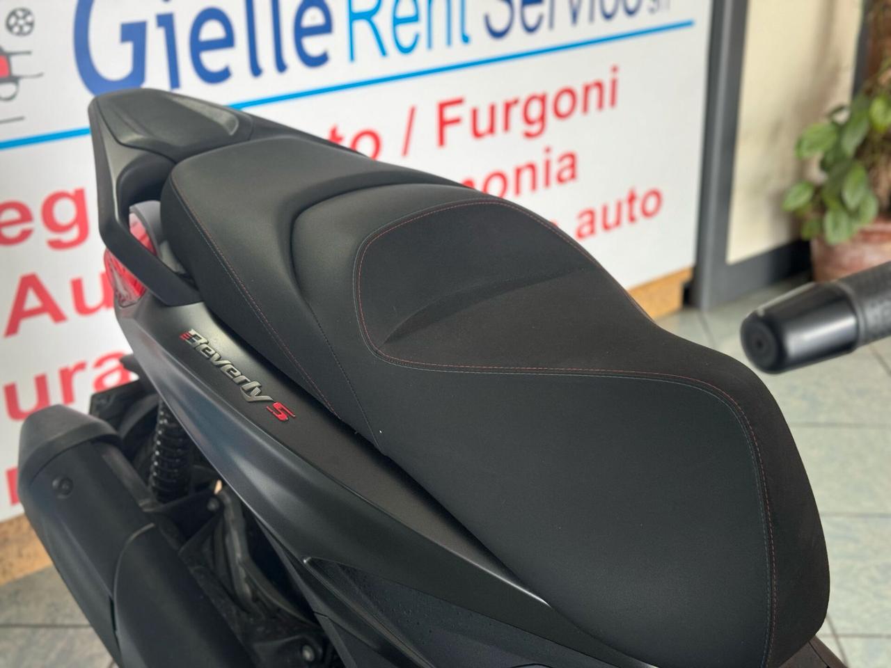 Piaggio Beverly 300 S