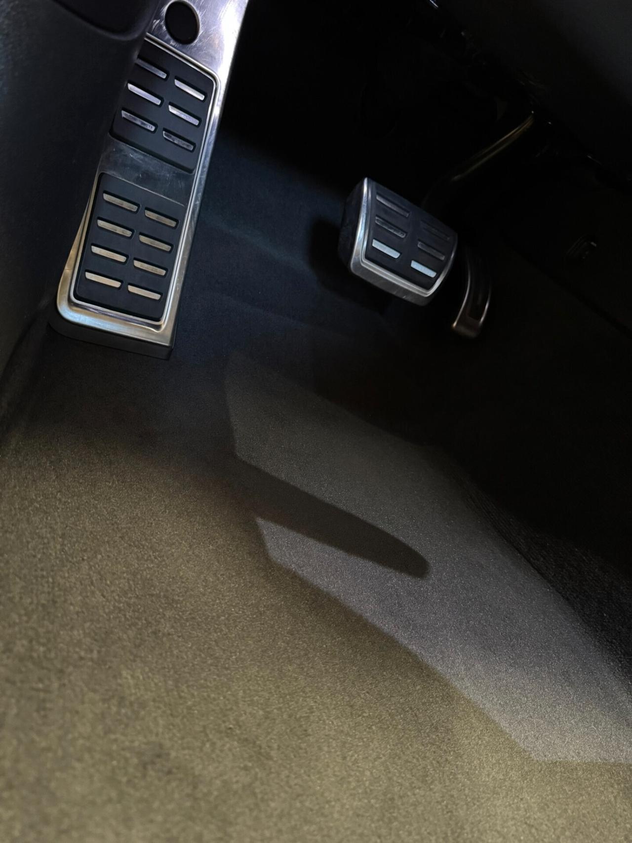 Audi S4 Avant TDI TETTO SEDILI B&O GARANZIA gancio STRAFULL