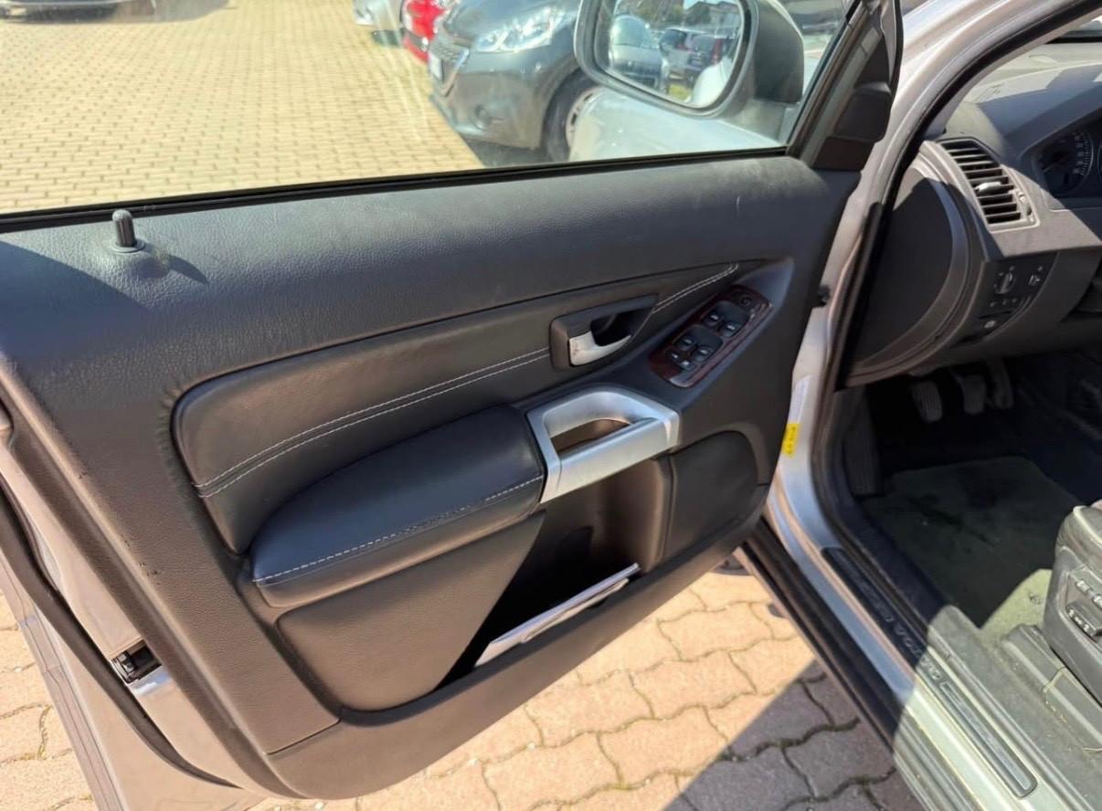 Volvo XC 90 XC90 2.4 D5 185 CV AWD