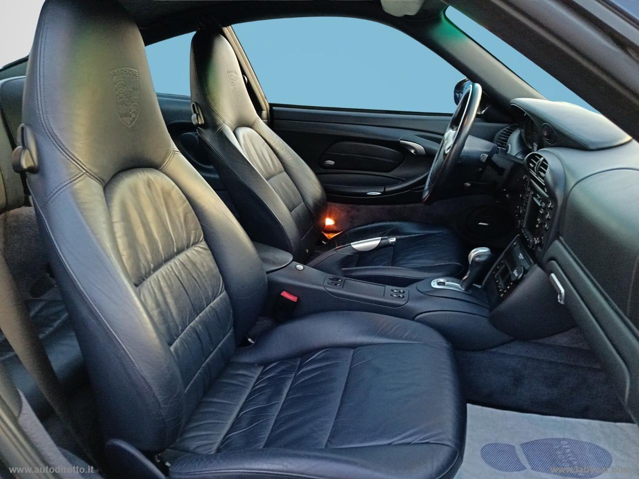 PORSCHE 911 Carrera 4S Coupé