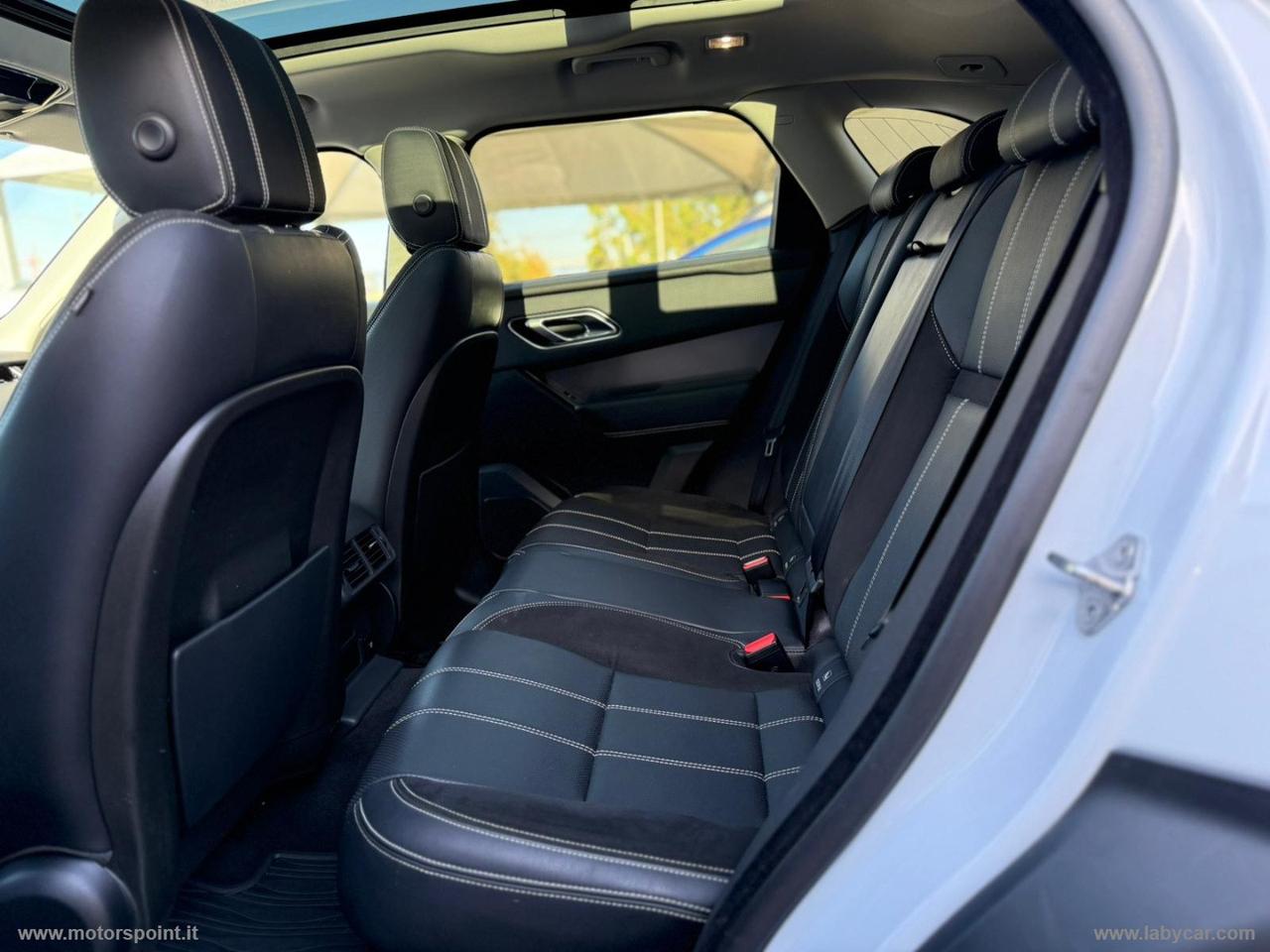 LAND ROVER RR Velar 2.0D 240 R-Dynamic HSE