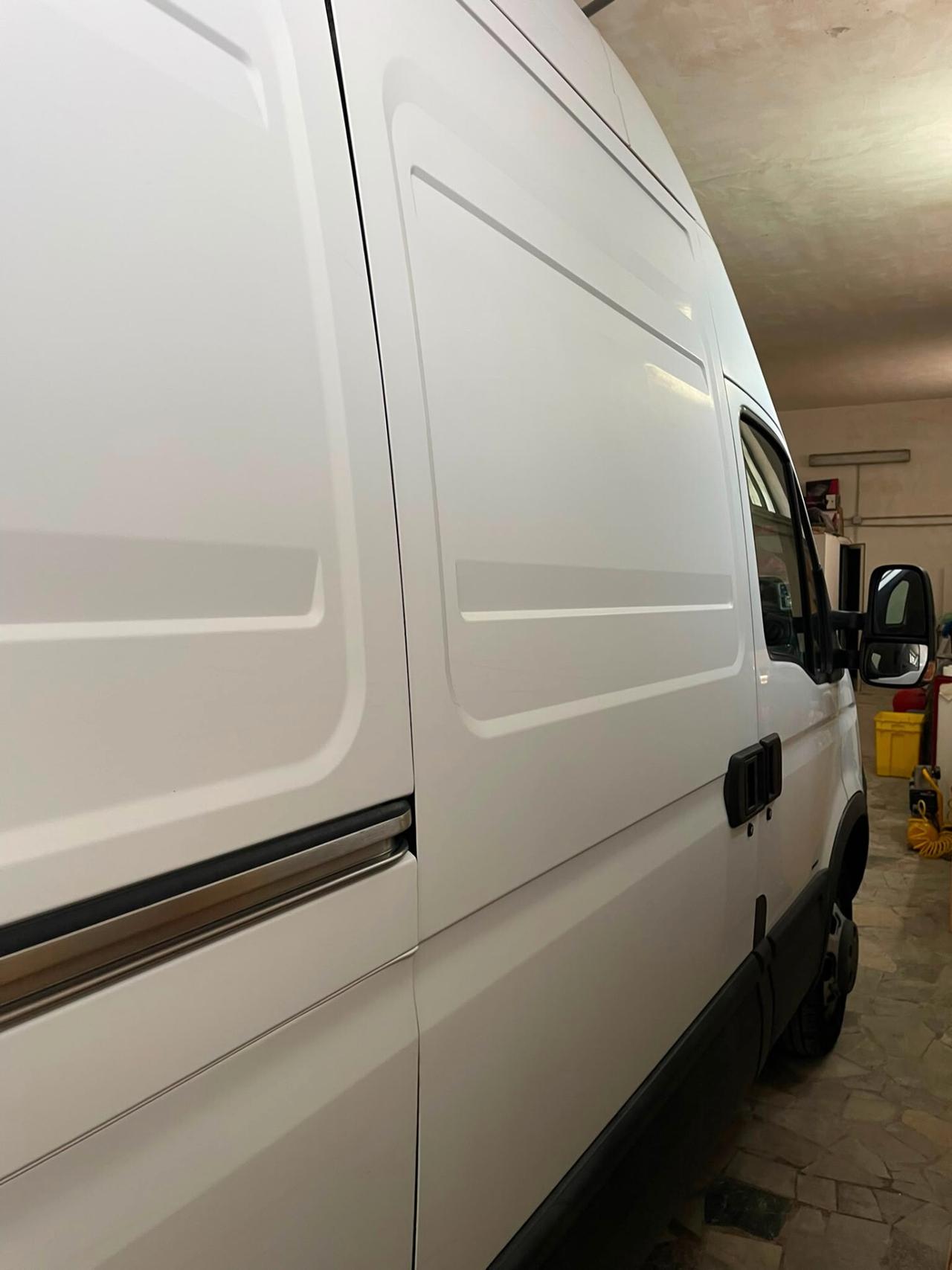 Iveco Daily 35C 3.0 Diesel UNIPROPRIETARIO