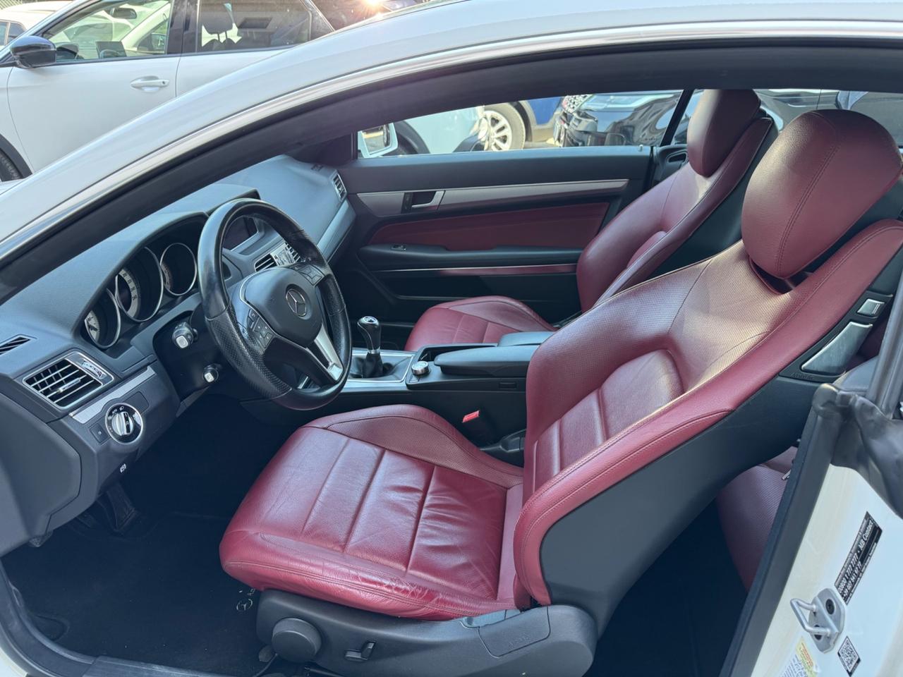 Mercedes-benz E 220 CDI Coupé Premium