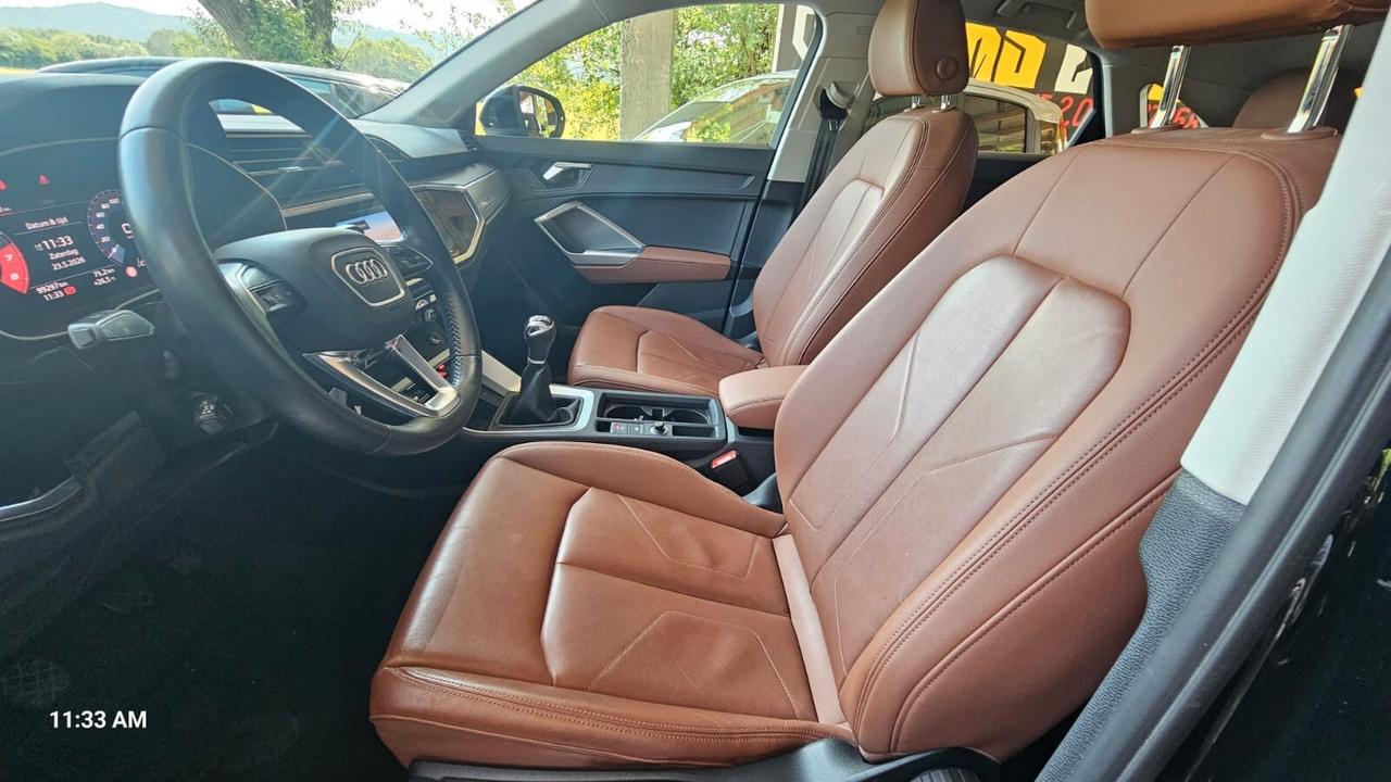 Audi Q3 SPB 35 TFSI Business Plus