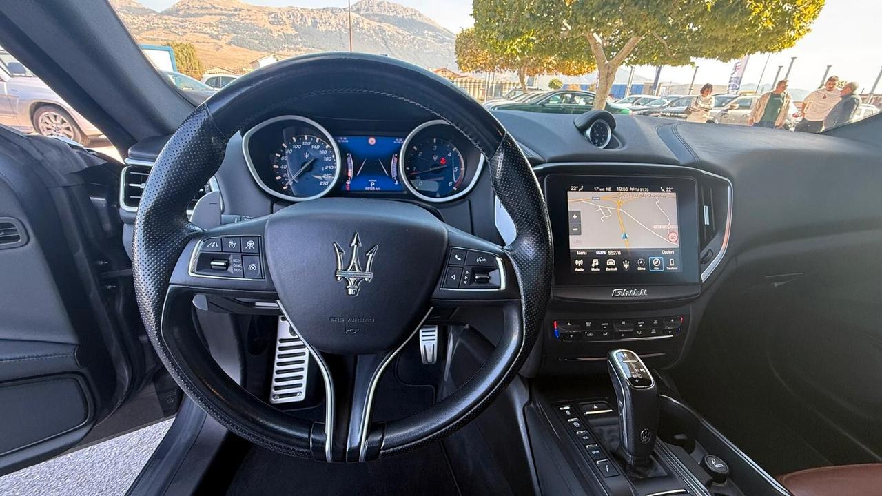 Maserati Ghibli V6 Diesel Gransport