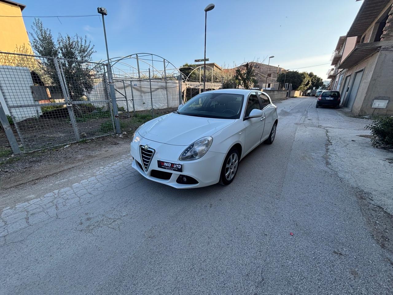 Alfa Romeo Giulietta 1.6 JTDm-2 105 CV Distinctive