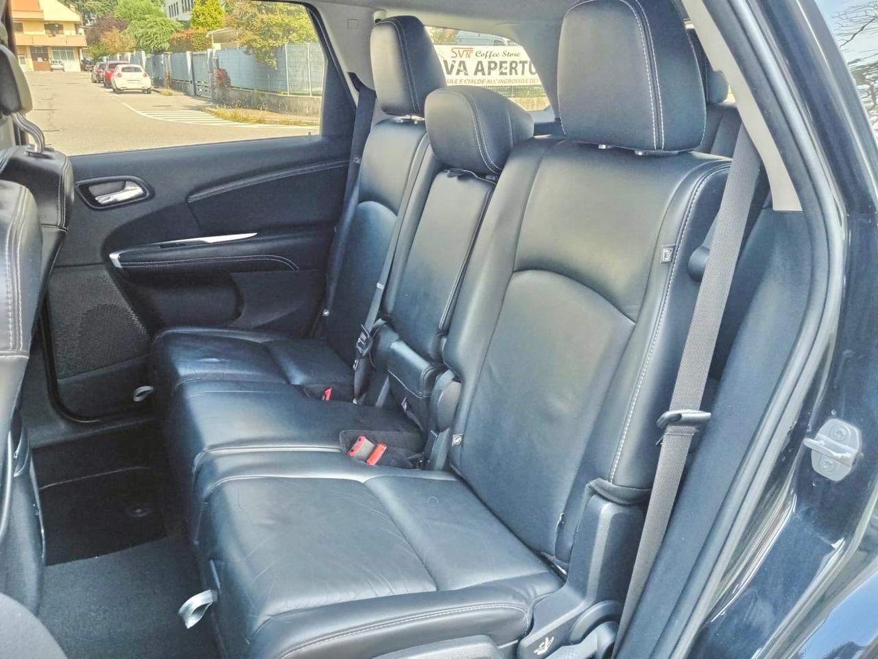 Fiat Freemont 2.0 Mjt 170 CV 4x4 Automatik*Navi*Pelle*Camera