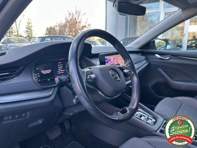 SKODA Octavia 2.0 TDI EVO SCR DSG Wagon Executive