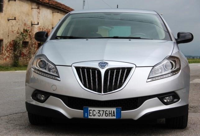 Lancia Delta 1.6 MJT DPF ORO 120CV ESTETICA DA AUTO NUOVA EX PENSIONATO 12 MESI GARANZIA