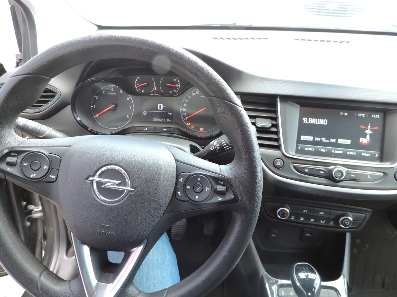 Opel Crossland X 1.2 12V