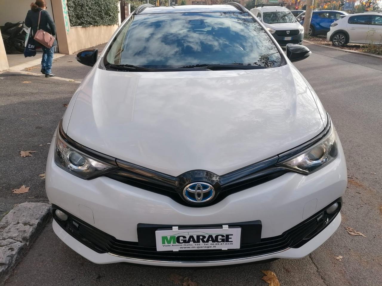 Toyota Auris Touring Sports 1.8 Hybrid Lounge