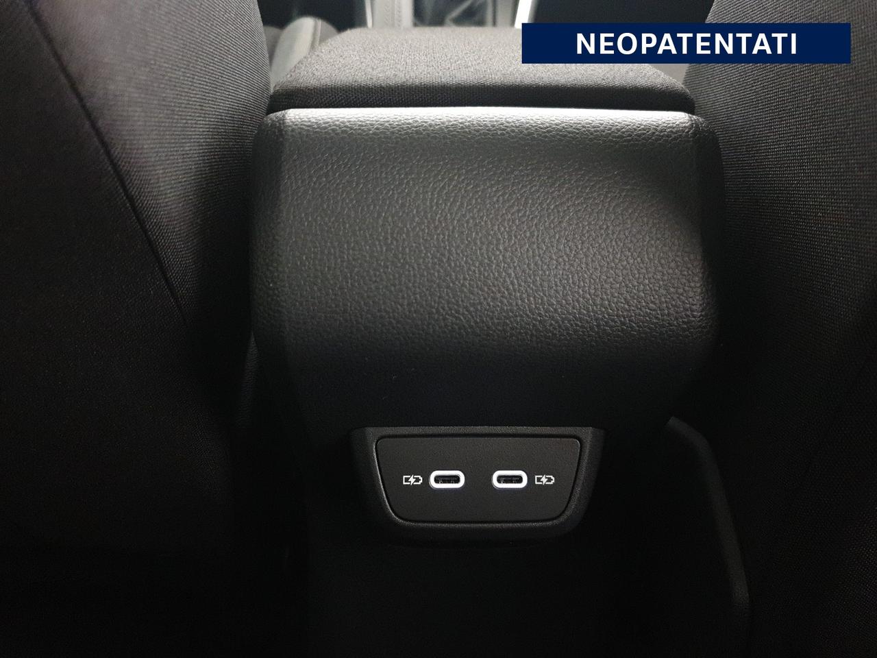 Volkswagen Taigo 1.0 tsi life 110cv dsg