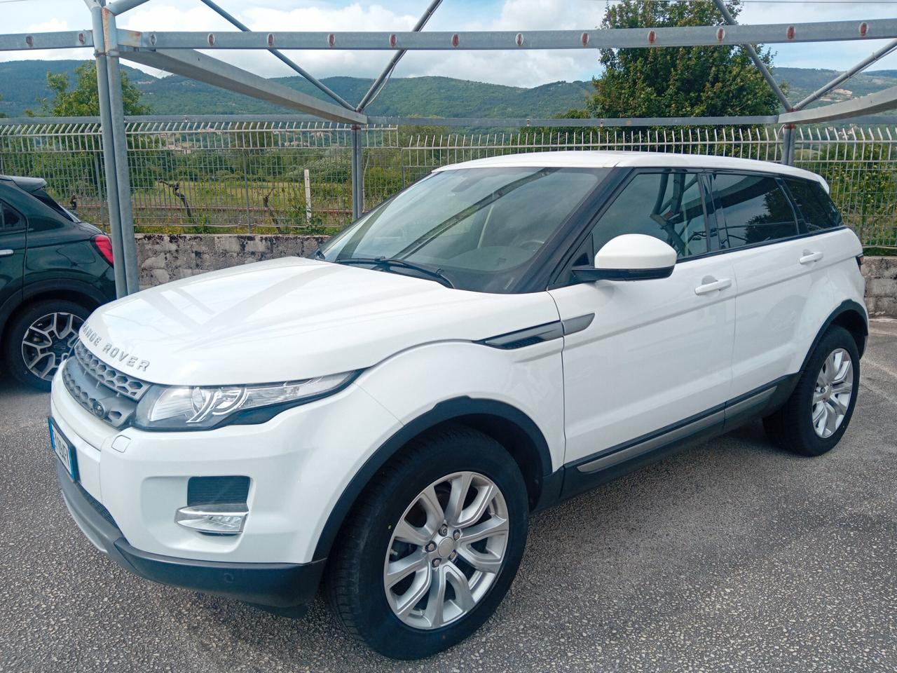 Land Rover Evoque 2.2 TD4 5p. Dynamic 4WD