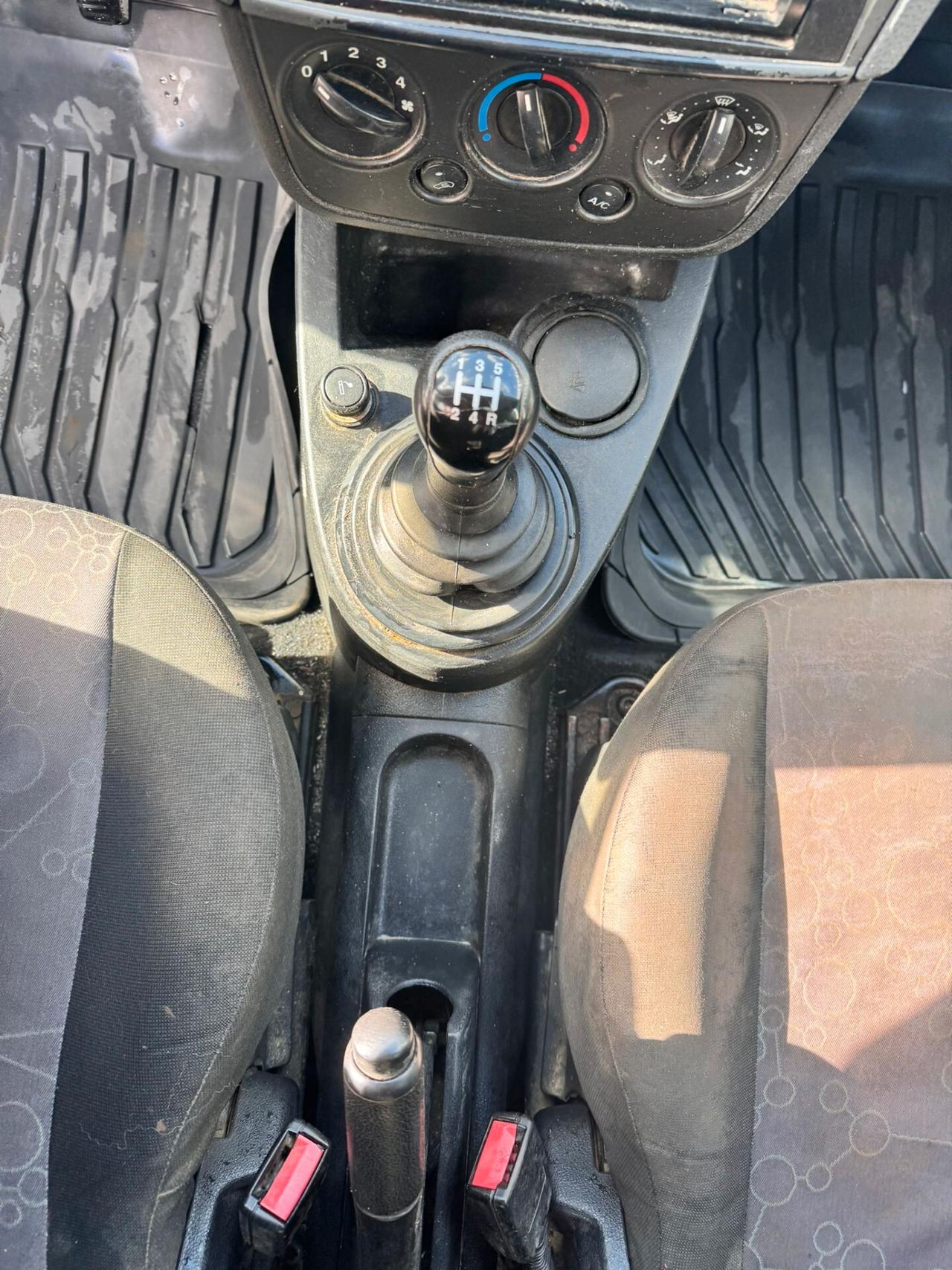 Ford Fiesta 1.4 TDCi 5p. Titanium