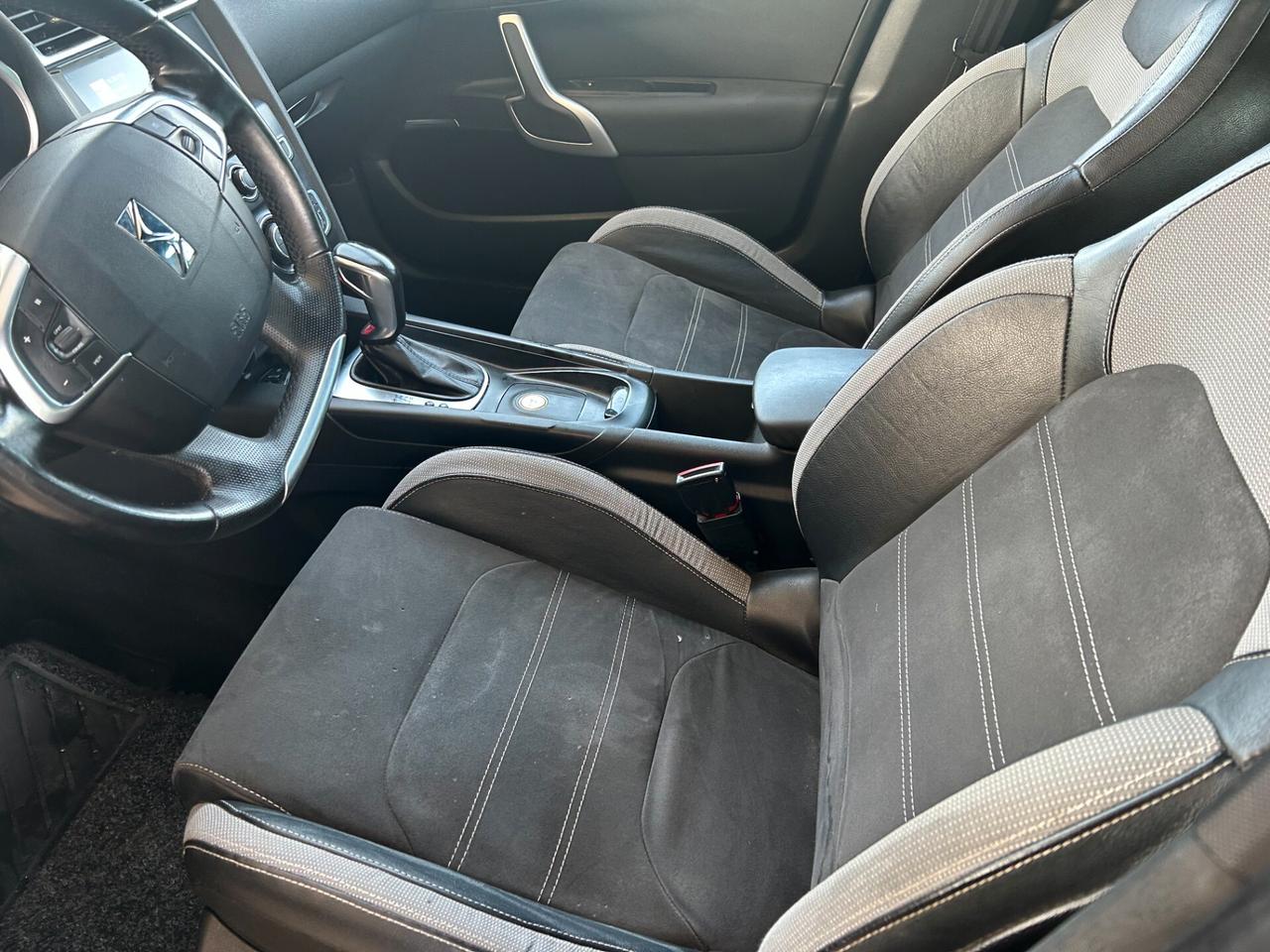 Ds 4 Crossback BlueHDi 130 aut. Étoile Alcantara