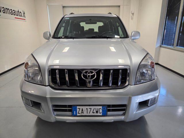 TOYOTA Land Cruiser 3.0 D-4D 16V CAMBIO MANUALE
