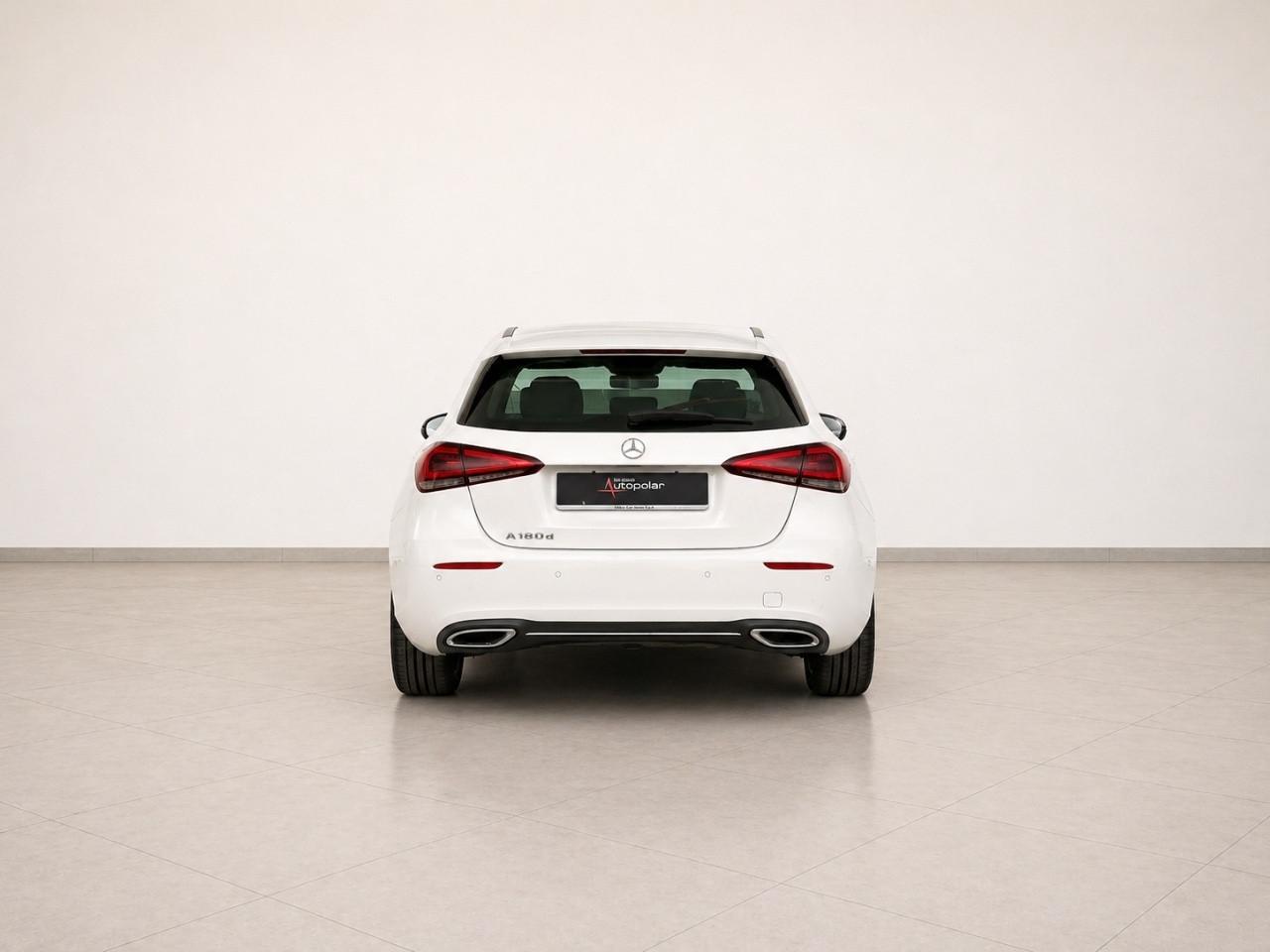 Mercedes-Benz CLASSE A 180D SPORT AUTO